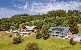 Hotel Zatisi