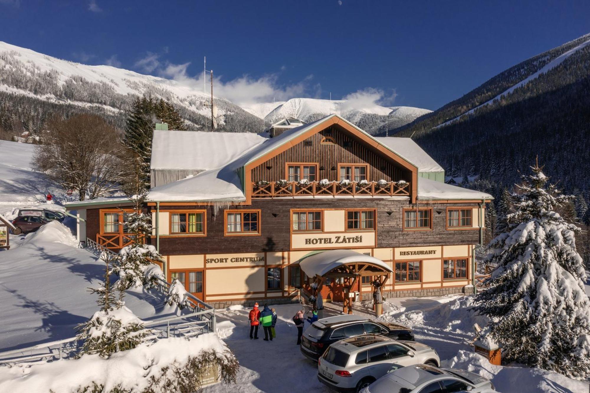 Hotel Zatisi Spindleruv Mlyn Exterior photo